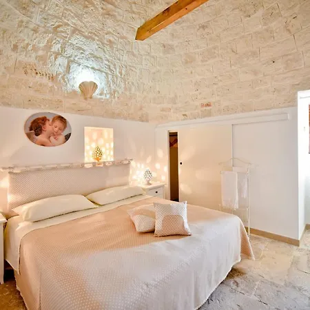 I Cinque Trulli With Swimming Pool *